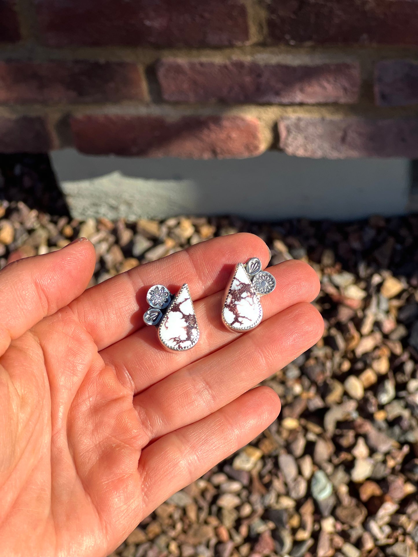 Wild Horse Magnesite Floral Studs